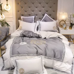 Gianni Versace White Logo Brand Bedding Set Bedroom Bedspread Luxury Home Decor