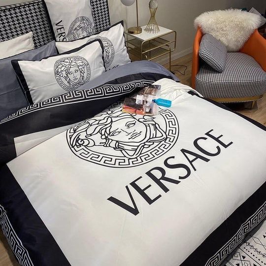 Versace Logo Brand Bedding Set Bedspread Home Decor Luxury Bedroom