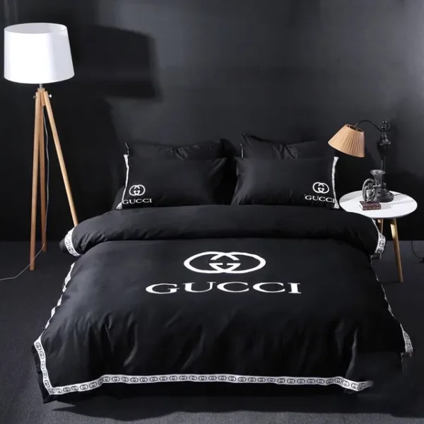 Gucci Black Logo Brand Bedding Set Luxury Home Decor Bedroom Bedspread