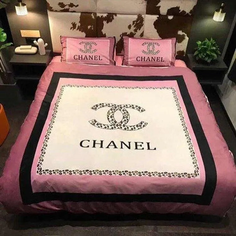 Chanel Logo Brand Bedding Set Home Decor Bedroom Luxury Bedspread