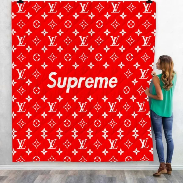 Louis Vuitton Supreme Red Logo Fleece Blanket Fashion Brand Luxury Home Decor