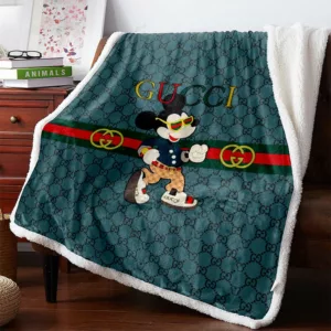 Gucci Mickey Mouse Fleece Blanket Fashion Brand Luxury Home Decor