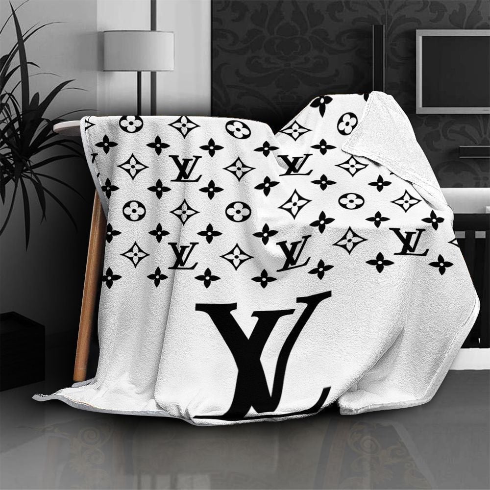 Louis Vuitton White Logo Fleece Blanket Fashion Brand Luxury Home Decor