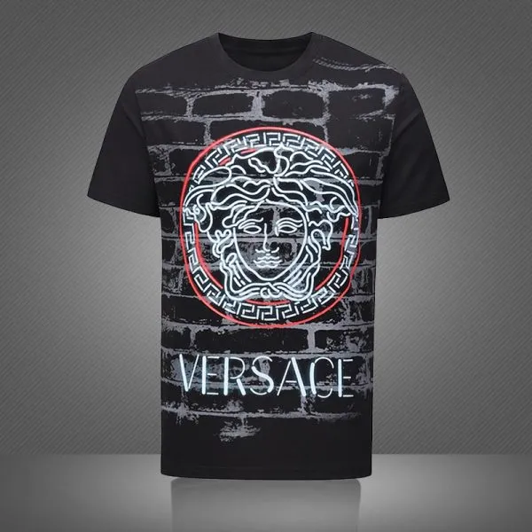 Versace Medusa Black Wall T Shirt Outfit Fashion Luxury