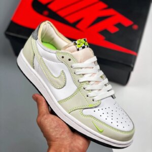 Air Jordan 1 Low OG White Ghost Green-Black DM7837-103 For Sale