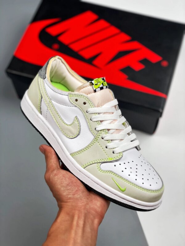 Air Jordan 1 Low OG White Ghost Green-Black DM7837-103 For Sale