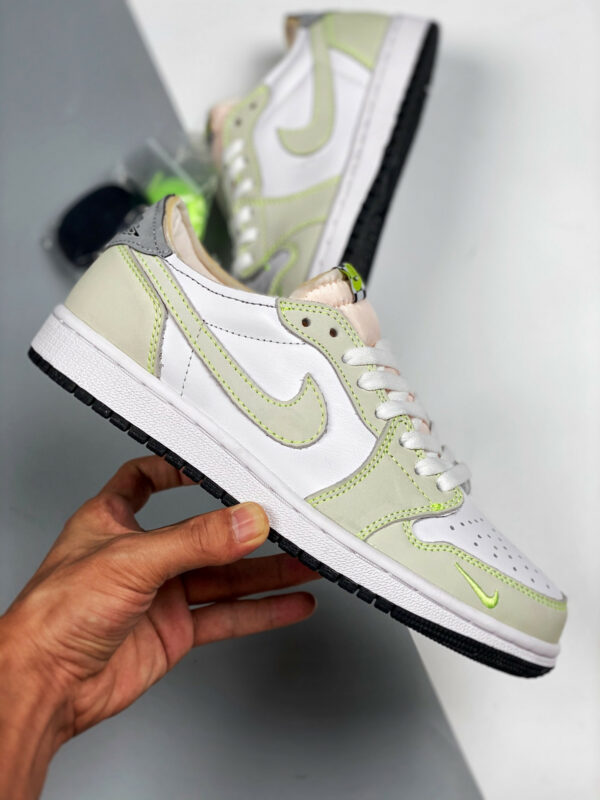 Air Jordan 1 Low OG White Ghost Green-Black DM7837-103 For Sale