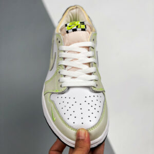 Air Jordan 1 Low OG White Ghost Green-Black DM7837-103 For Sale