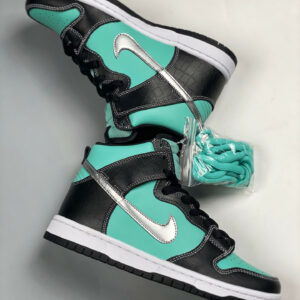 Diamond Supply Co. x Nike SB Dunk High Premium Aqua Chrome-Black For Sale