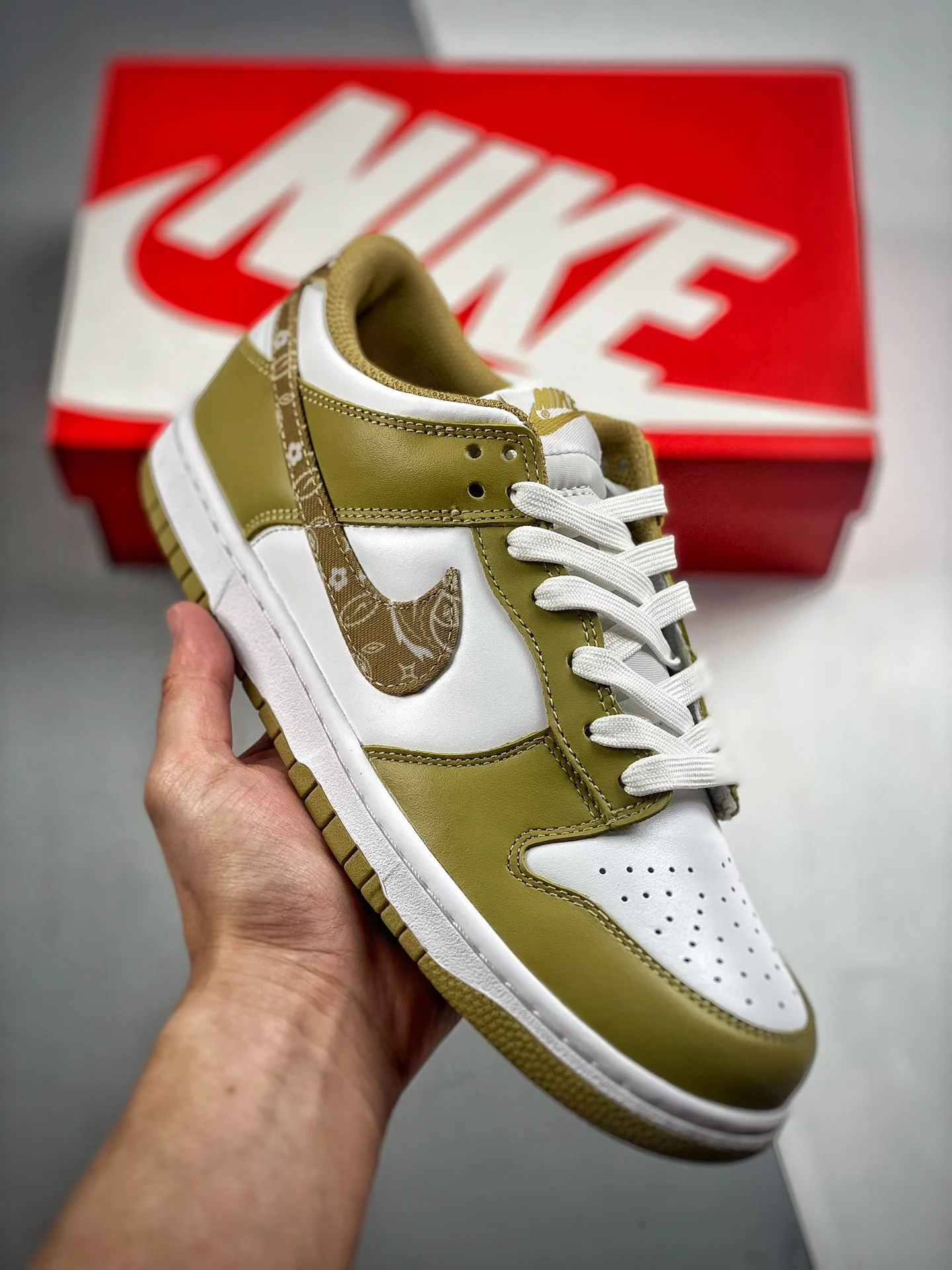 Nike Dunk Low Barley Paisley White Barley DH4401-104 For Sale