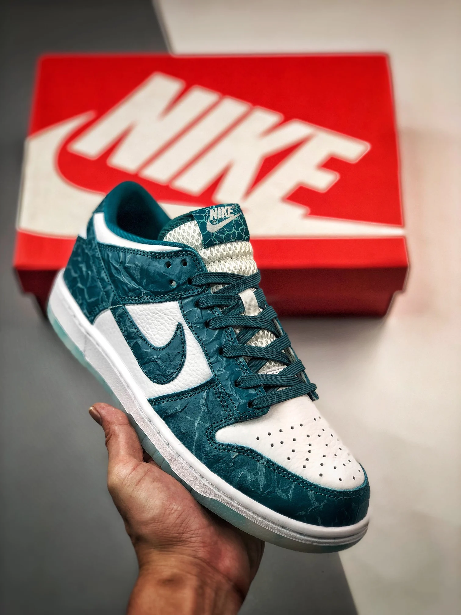 Nike Dunk Low Ocean Summit White Bright Spruce DV3029-100 For Sale