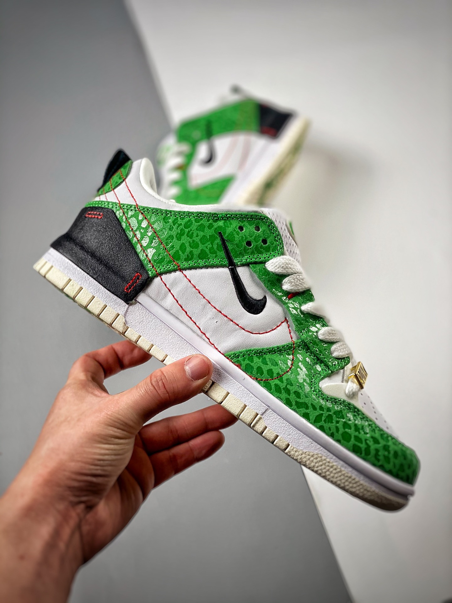 Nike Dunk Low Disrupt 2 Just Do It White Green-Red-Black For Sale