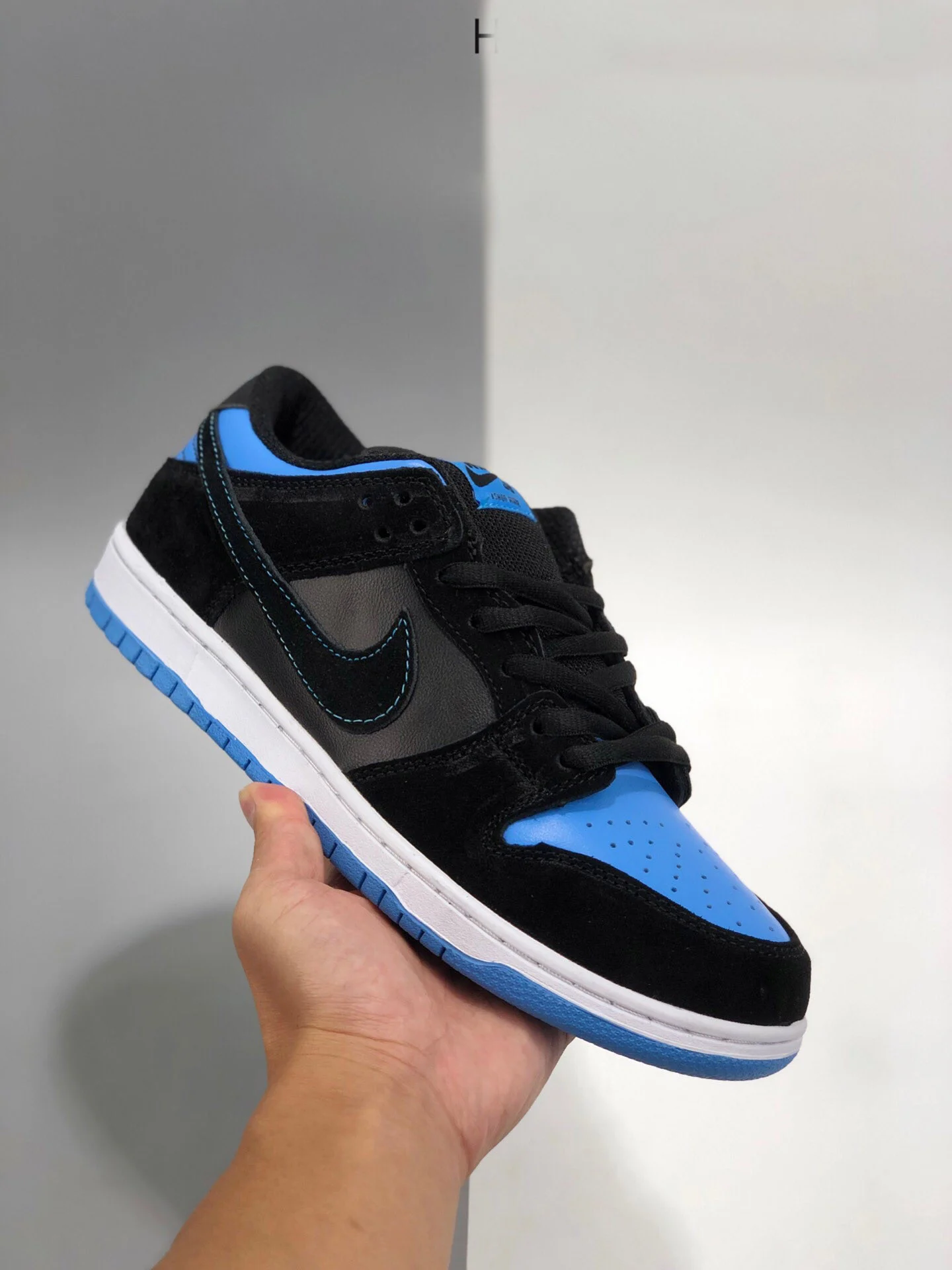 Nike SB Dunk Low Pro Sub Zero Black University Blue White For Sale