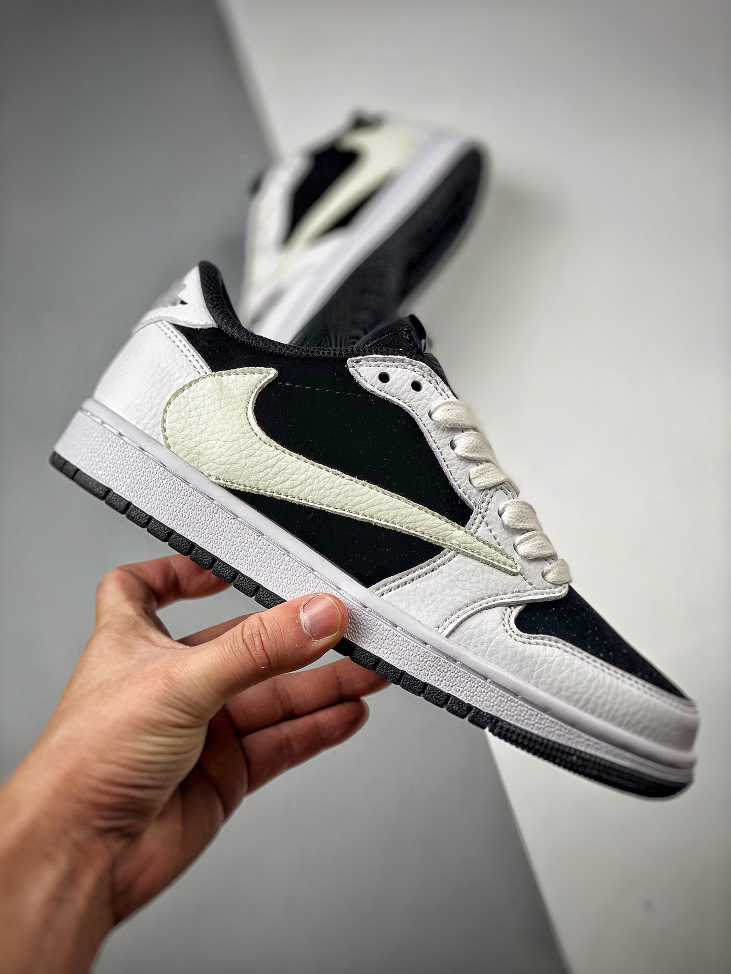 Travis Scott x Air Jordan 1 Low OG SailBlack For Sale