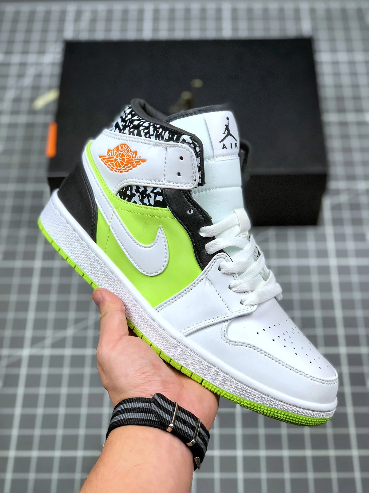 Air Jordan 1 Low White Orange Volt 554725-870 For Sale