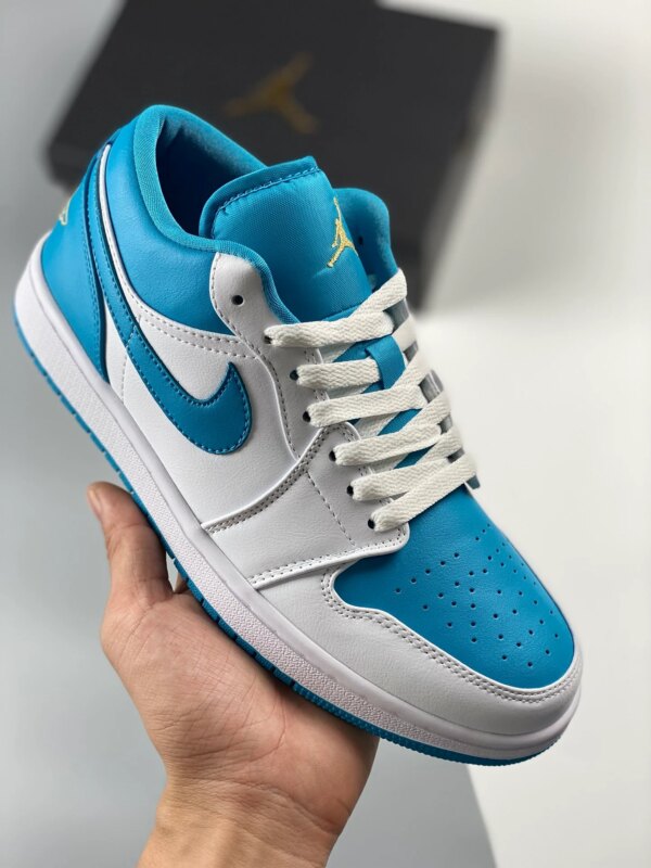 Air Jordan 1 Low Aquatone White Teal 553558-174