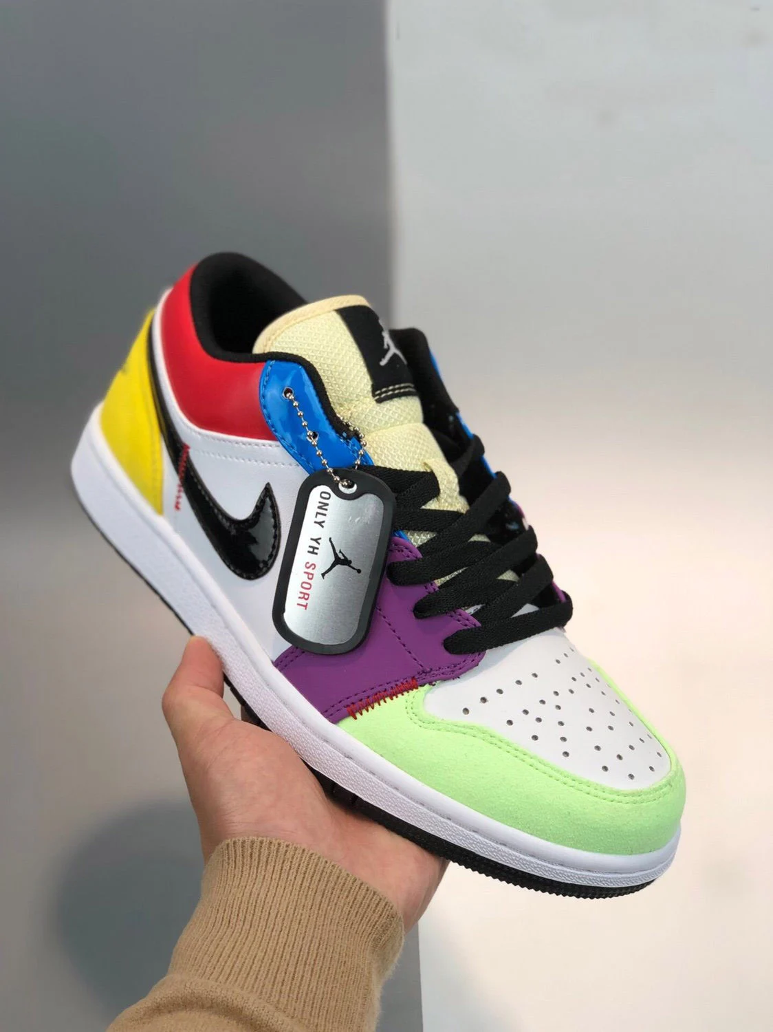 Air Jordan 1 Low Multicolor Lightbulb CZ3572-104 For Sale