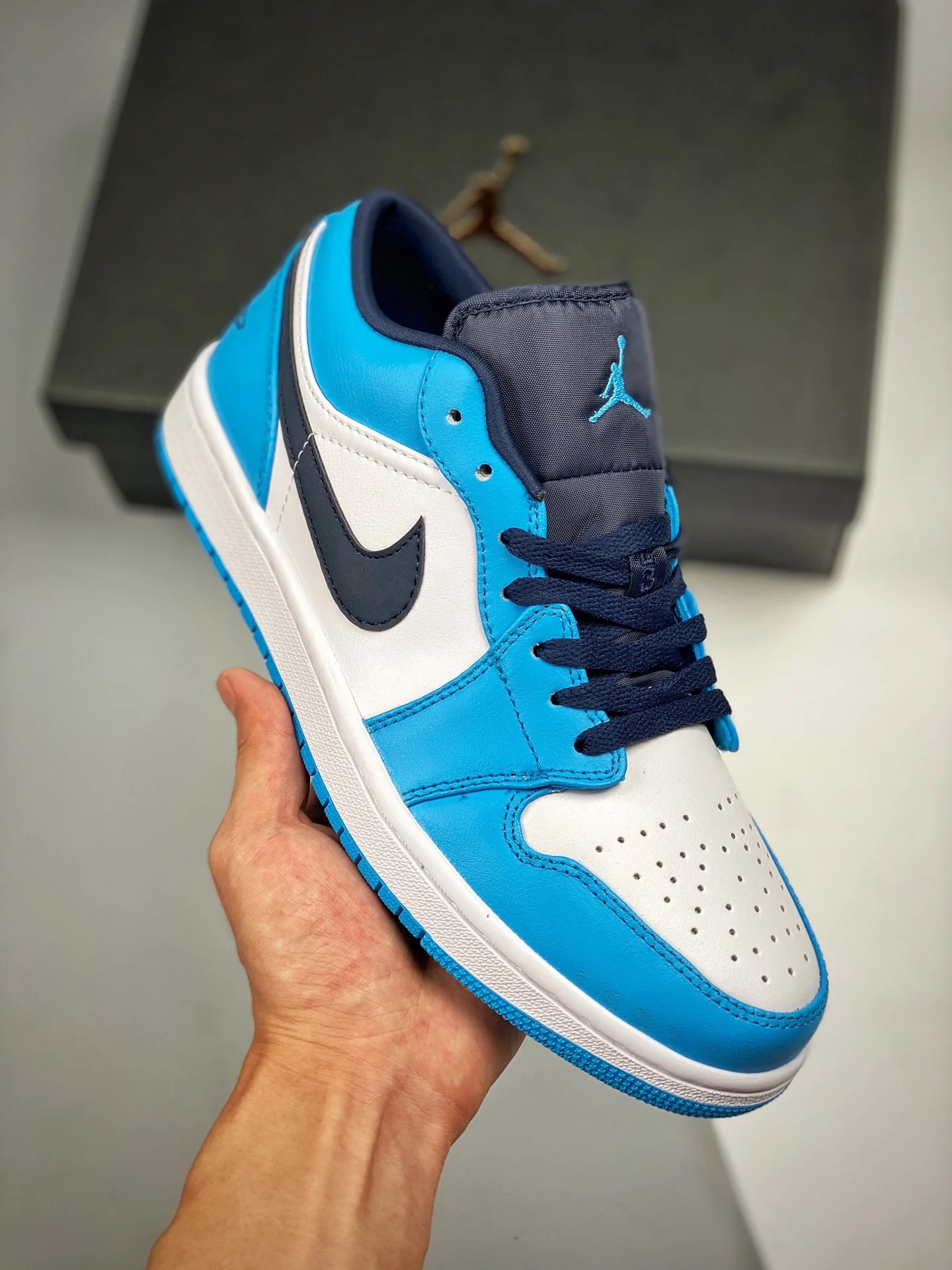 Air Jordan 1 Low UNC White University Blue-Black For Sale