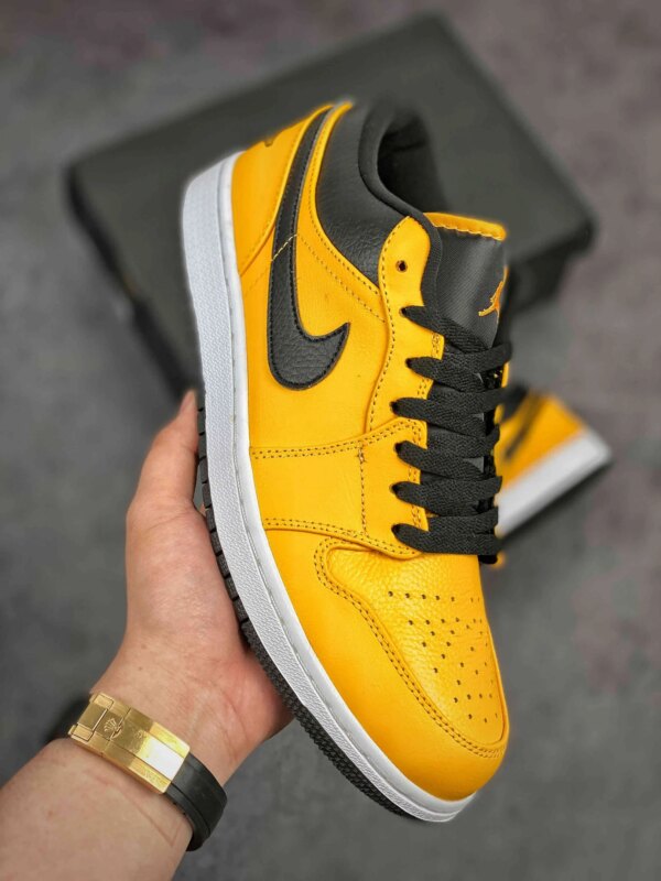 Air Jordan 1 Low University Gold Black-White For Sale