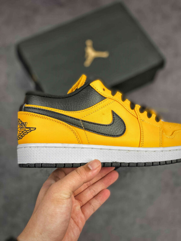 Air Jordan 1 Low University Gold Black-White For Sale