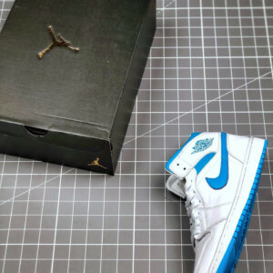 Air Jordan 1 Mid UNC White Light Blue BQ6472-114 On Sale