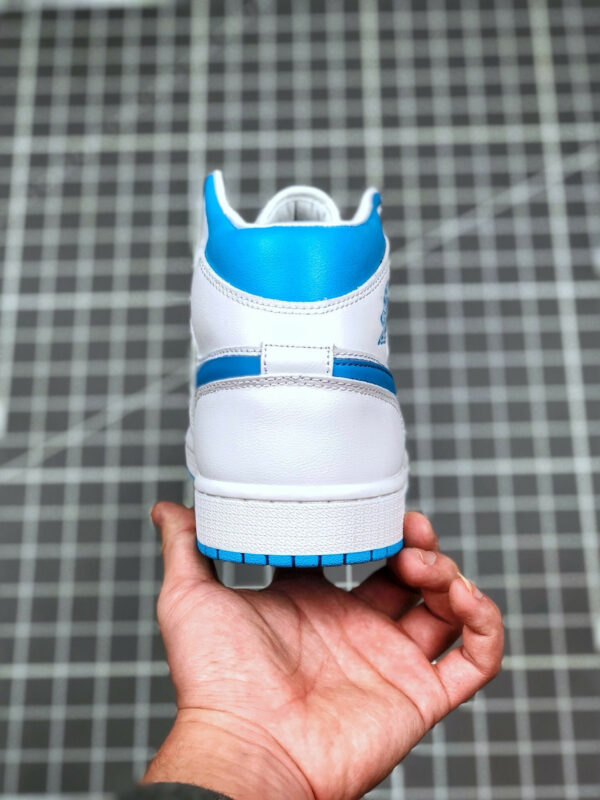 Air Jordan 1 Mid UNC White Light Blue BQ6472-114 On Sale