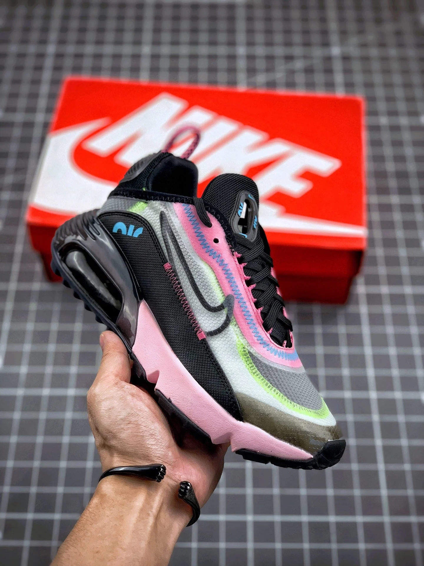 Nike Air Max 2090 Pink Foam CW4286-100 On Sale