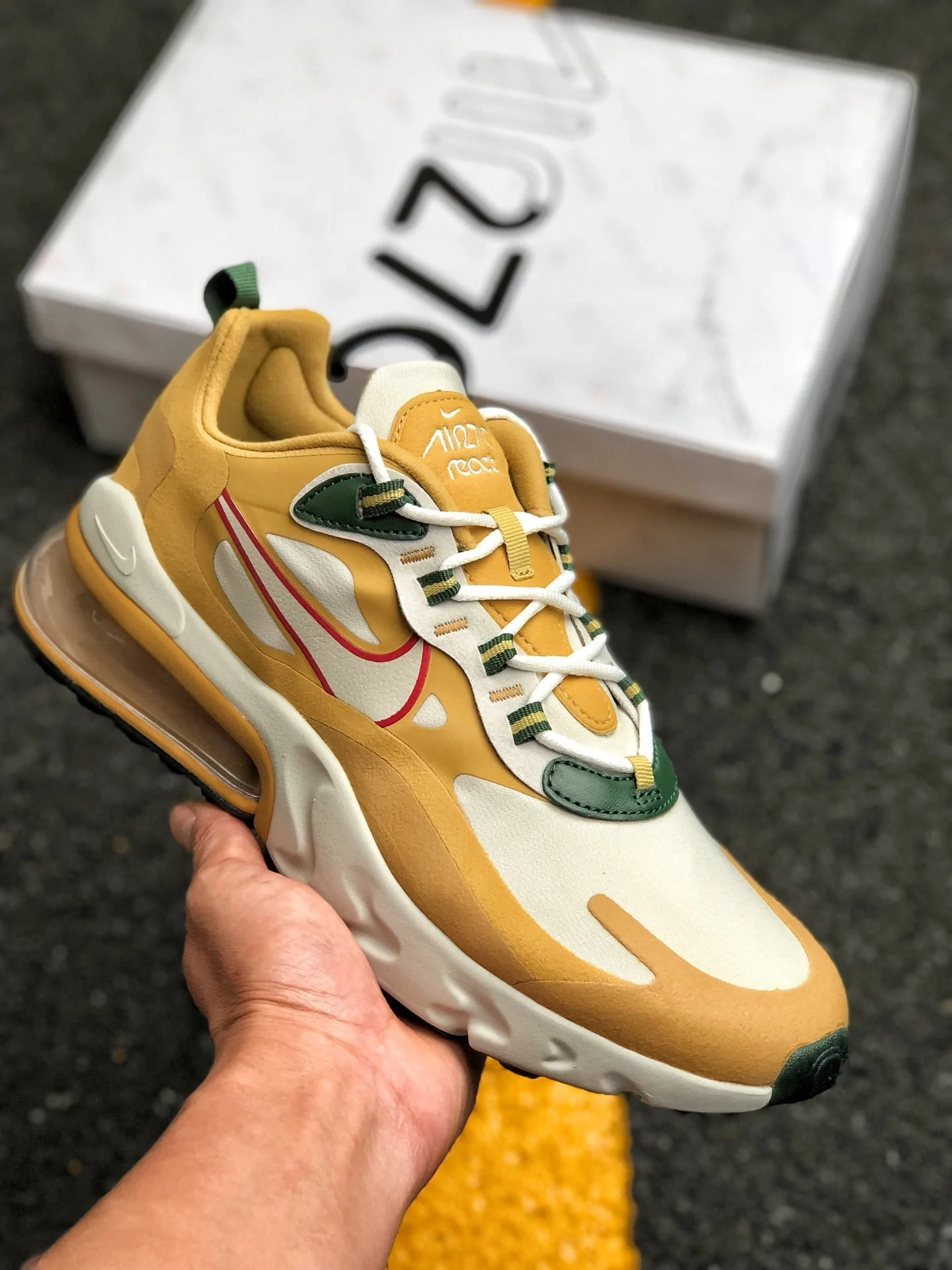 Nike Air Max 270 React Club Gold Light Bone Gold Wheat For Sale