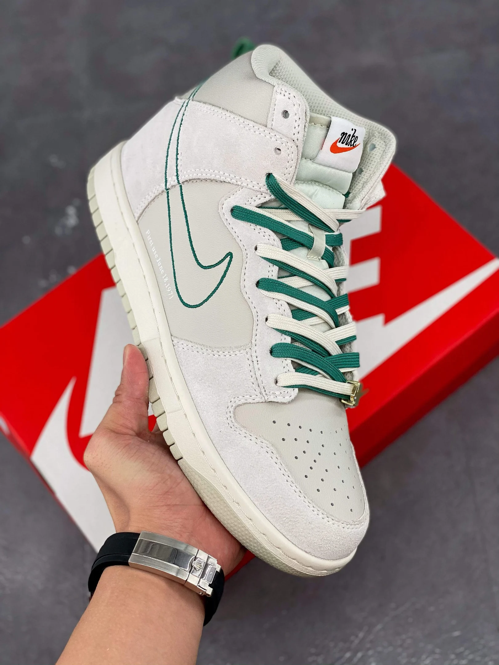 Nike Dunk High First Use Light Bone Sail Green Noise For Sale