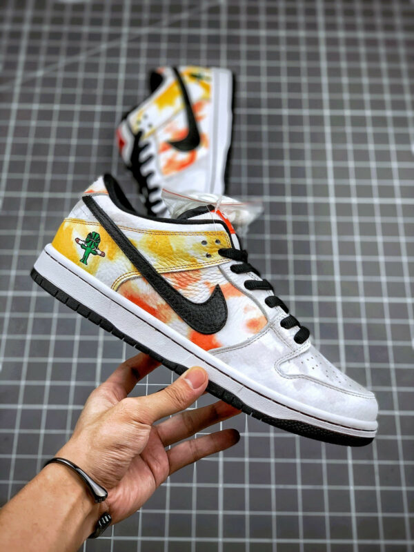 Nike SB Dunk Low Raygun Tie-Dye White Orange Flash For Sale