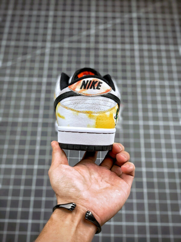 Nike SB Dunk Low Raygun Tie-Dye White Orange Flash For Sale