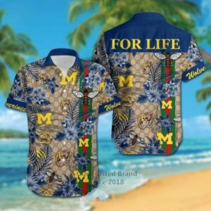 NCAA Michigan Wolverines Gucci Parody Pattern Hawaiian Shirt UK