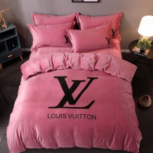 Louis Vuitton Logo Brand Bedding Set Bedspread Bedroom Home Decor Luxury