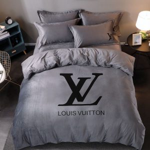 Louis Vuitton Logo Brand Bedding Set Bedspread Bedroom Home Decor Luxury