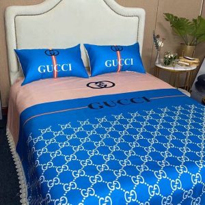 Gucci Logo Brand Bedding Set Bedspread Home Decor Bedroom Luxury