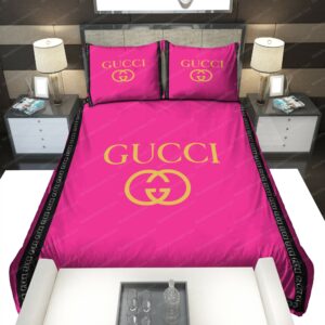 Pink Gucci Logo Brand Bedding Set Luxury Home Decor Bedspread Bedroom