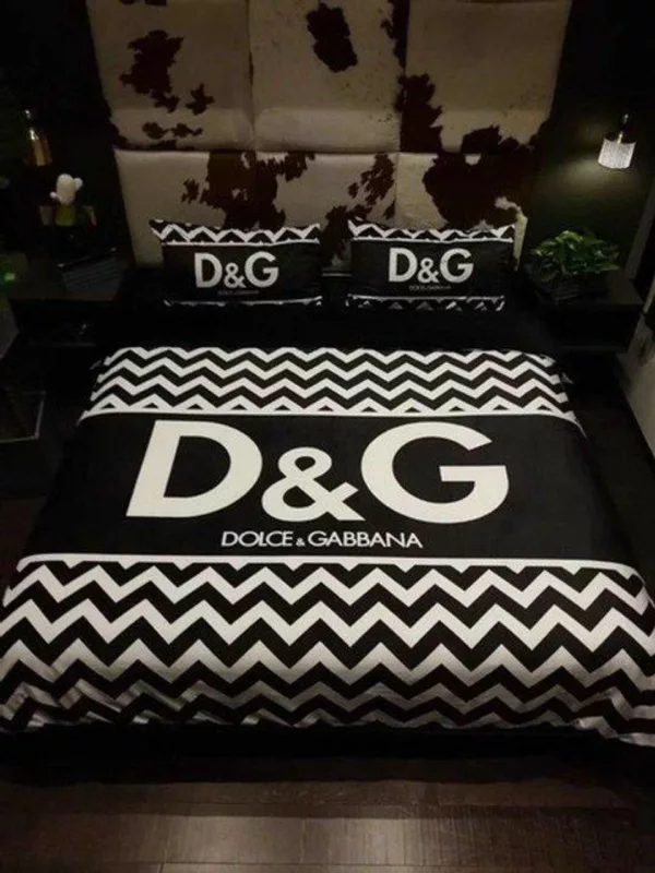 Dolce And Gabbana Logo Brand Bedding Set Home Decor Luxury Bedspread Bedroom