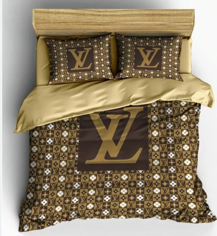 Louis Vuitton Amazing Logo Brand Bedding Set Luxury Bedroom Home Decor Bedspread