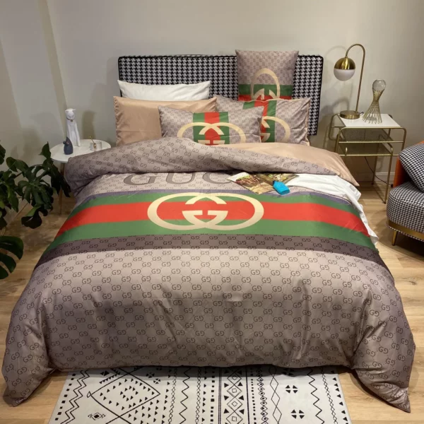 Gucci Logo Brand Bedding Set Bedroom Luxury Home Decor Bedspread