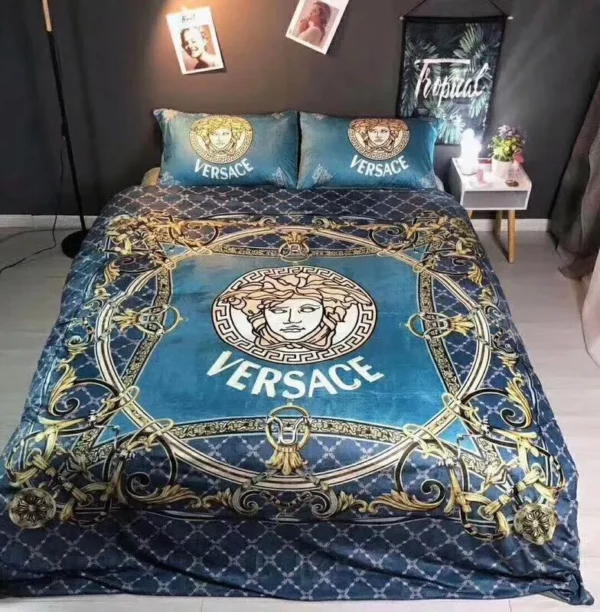 Versace Logo Brand Bedding Set Bedspread Bedroom Luxury Home Decor