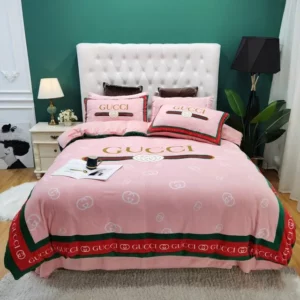 Gucci Pink Logo Brand Bedding Set Bedspread Bedroom Luxury Home Decor