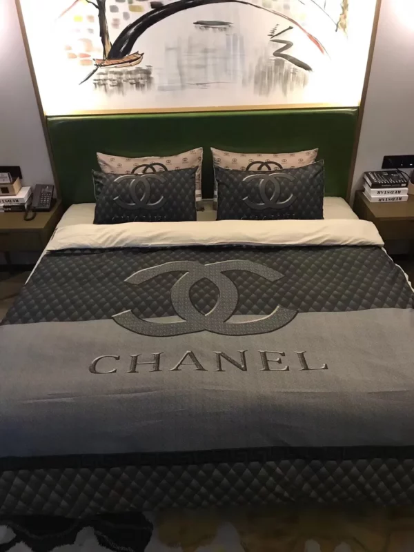 Chanel Dark Logo Brand Bedding Set Home Decor Bedroom Luxury Bedspread