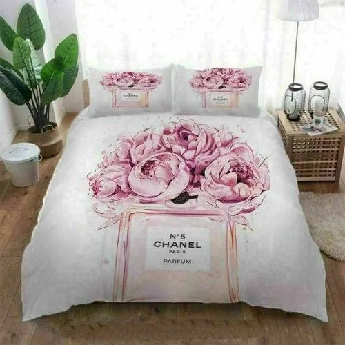 Chanel Flowers Logo Brand Bedding Set Luxury Home Decor Bedroom Bedspread