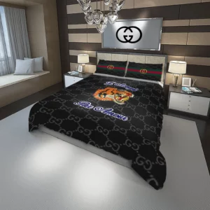 Gucci Tiger Logo Brand Bedding Set Bedspread Bedroom Home Decor Luxury