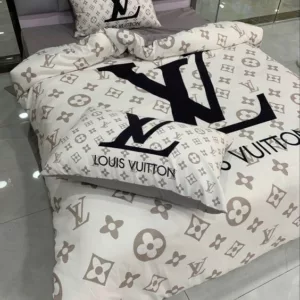 Louis Vuiton Clasic Logo Brand Bedding Set Home Decor Bedroom Bedspread Luxury