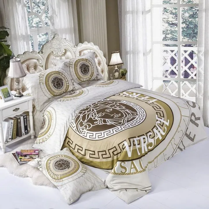 Versace White Yellow Logo Brand Bedding Set Bedspread Home Decor Bedroom Luxury