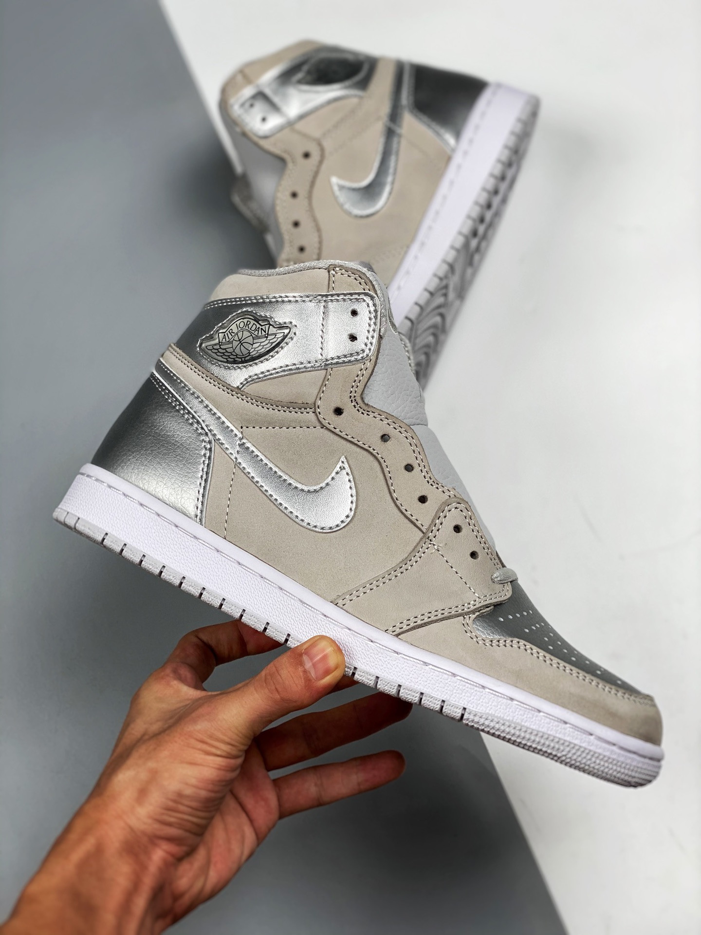 Air Jordan 1 High OG Japan Neutral Grey White-Metallic Silver For Sale