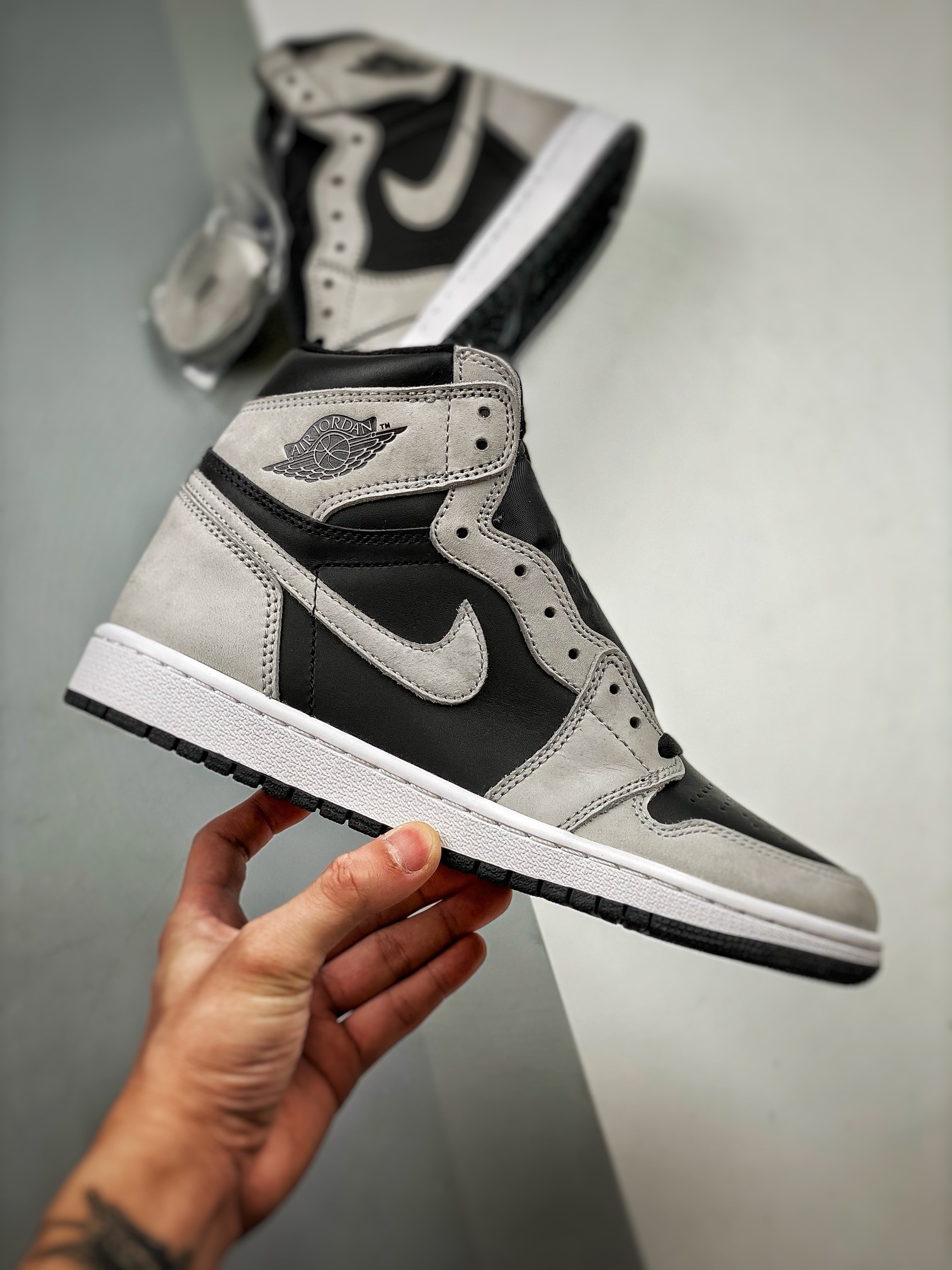 Air Jordan 1 High OG Shadow 2.0 Black Light Smoke Grey-White For Sale