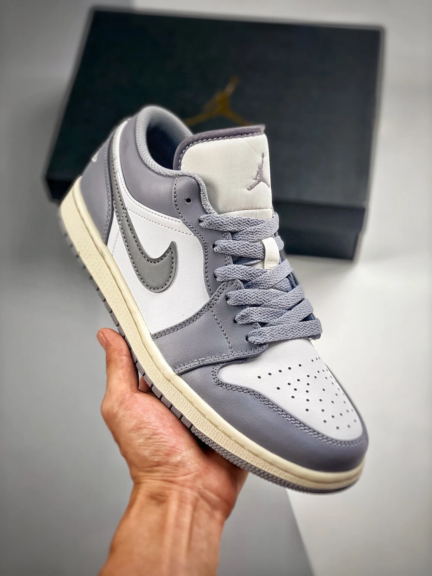 Air Jordan 1 Low Vintage Grey 553558-053 For Sale