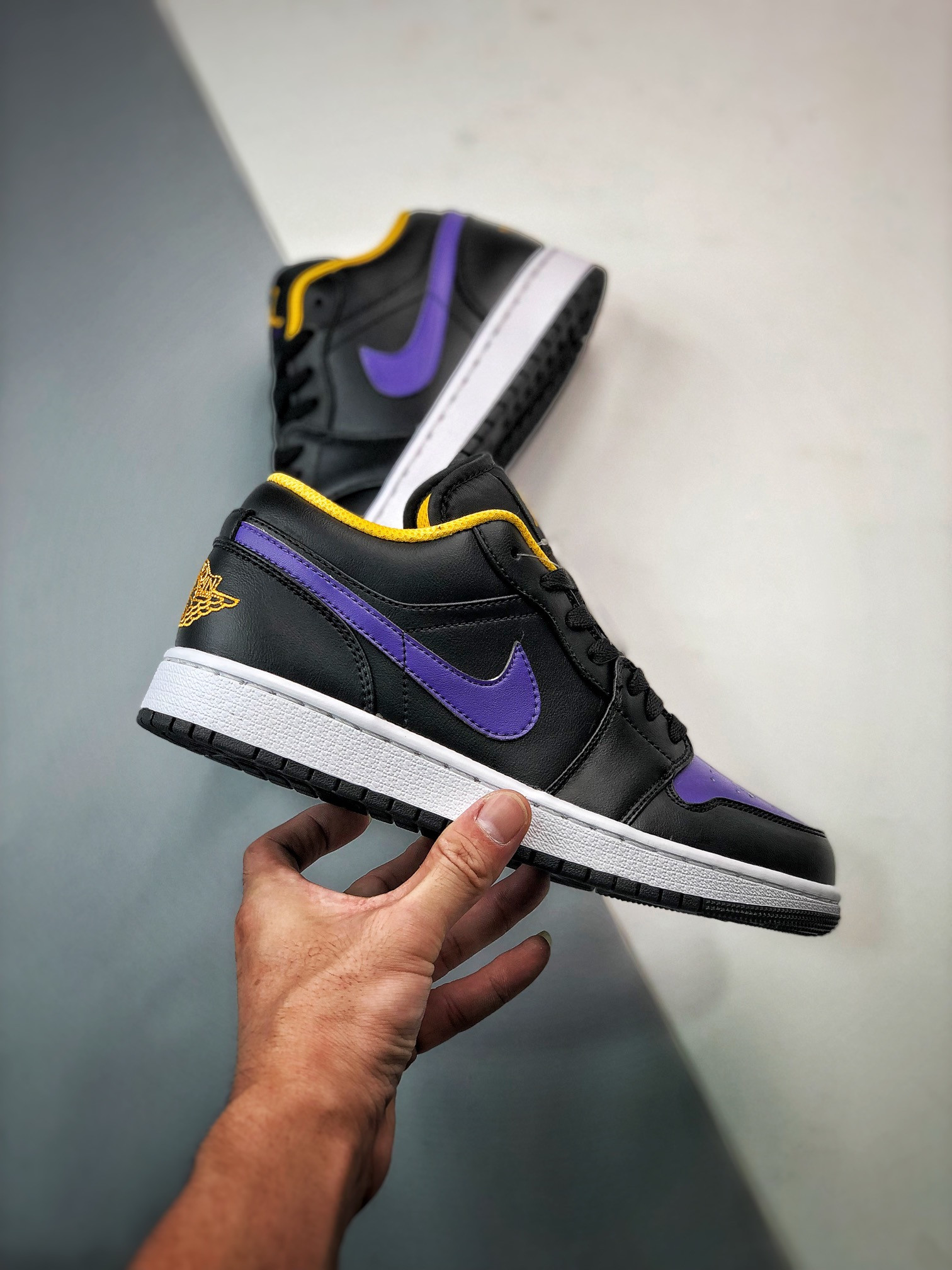 Air Jordan 1 Low Black Dark Concord-Taxi 553558-075 For Sale